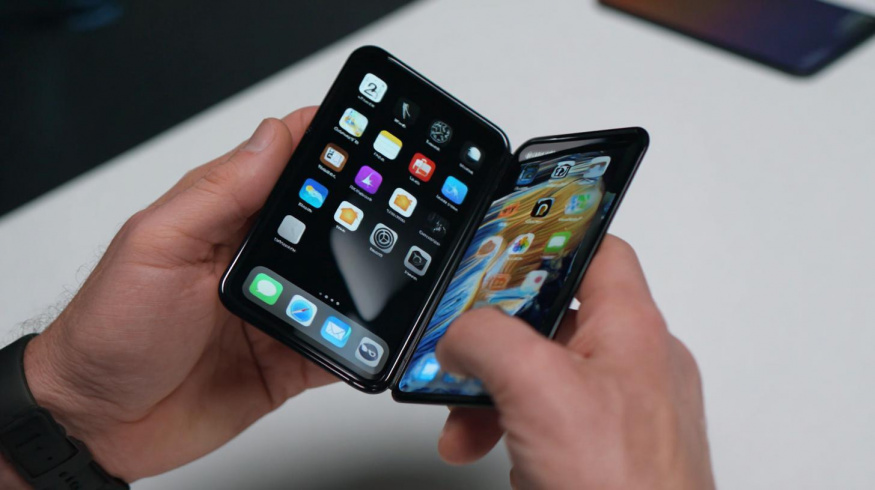 Apple se nevzdává snu o skládačce bez rýhy. Na poslední chvíli testuje nový typ ohebného skla