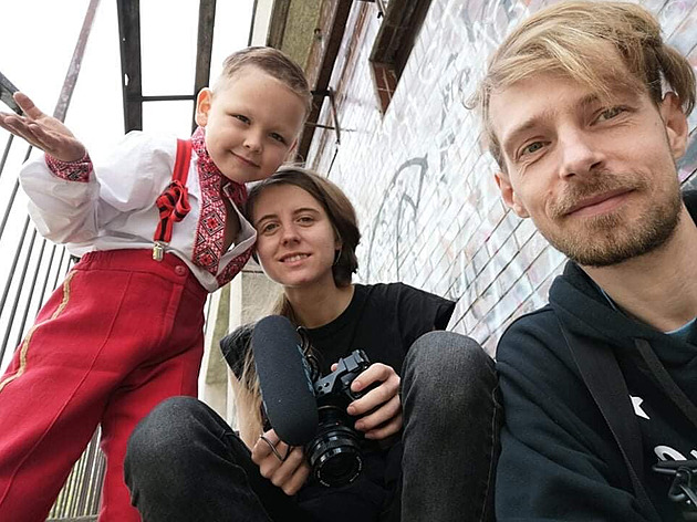 Časosběrný film zachytil dospívání malého artisty v kočovném cirkusu