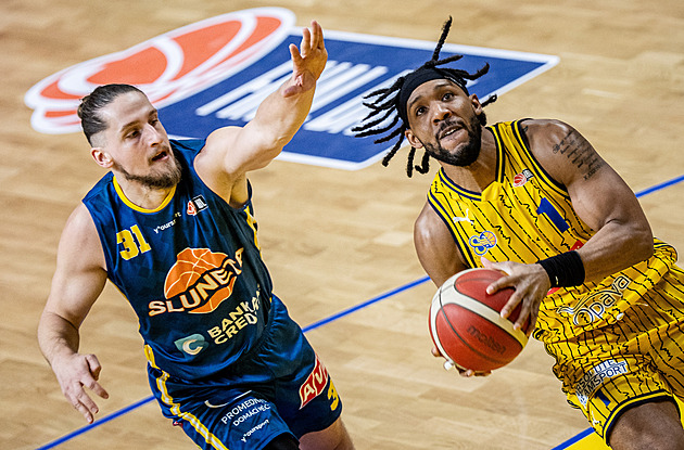 Medaili jsme si nezasloužili, láteřil Vyoral. Šéf Slunety ho chtěl v reprezentaci