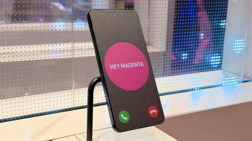 Už nikdy nebudete volat jako dřív: T-Mobile do vašich hovorů pustí umělou inteligenci