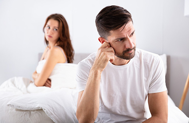 Abych zachránila vztah, smířila jsem se s nevěrou partnera, přiznává Lucie