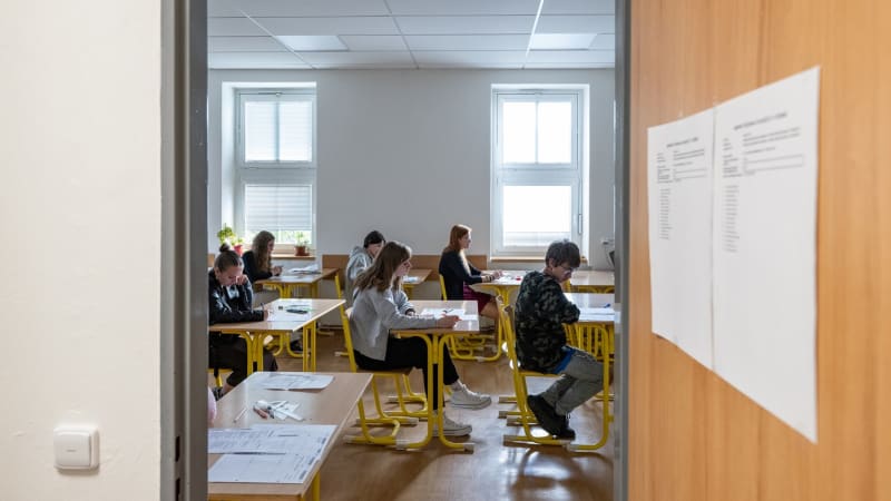 MAPA přihlášek na střední školy: S kolika uchazeči se utkají deváťáci o svůj vysněný obor?