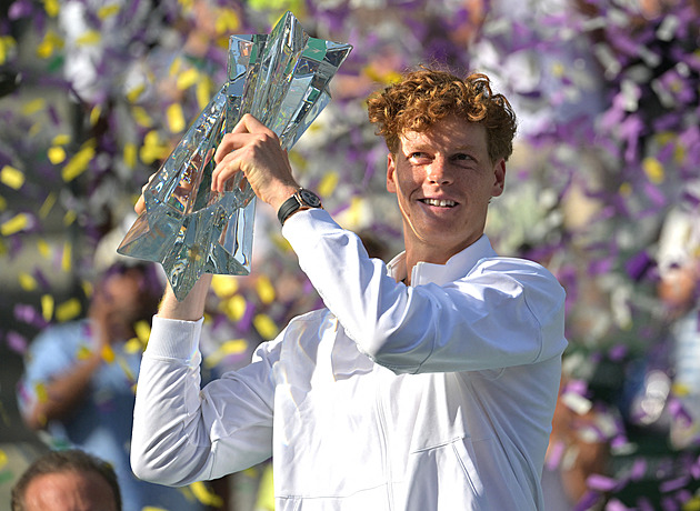 Sinner rozhodl finále ve dvou tiebreacích, poprvé slaví v Indian Wells i Sabalenková