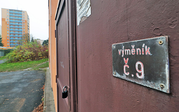 Posun ve vleklém sporu o teplo v Chodově. Výměníky přebírá město, lidé ušetří