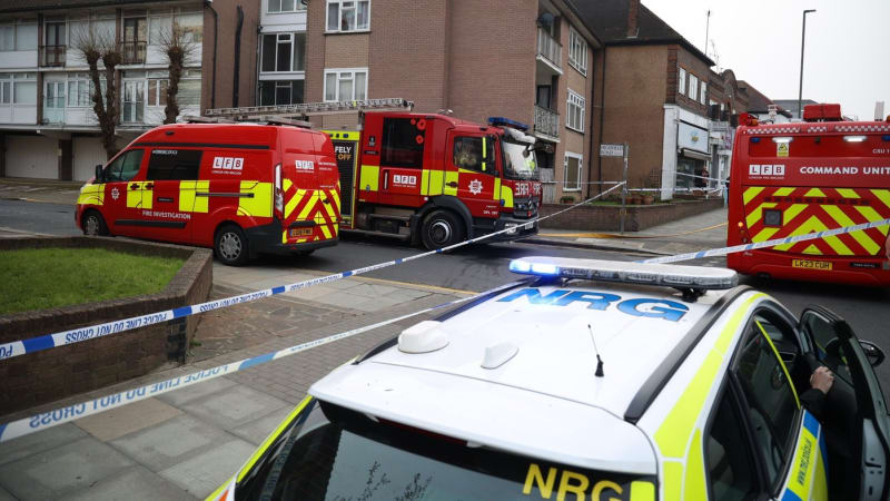 Posun v případu útoků na židovské sanitky: Britská policie zadržela dva muže