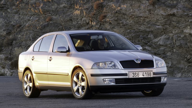 Nejlepší ojetá auta za jednu výplatu. Kromě hatchbacků můžete mít i velkou Octavii