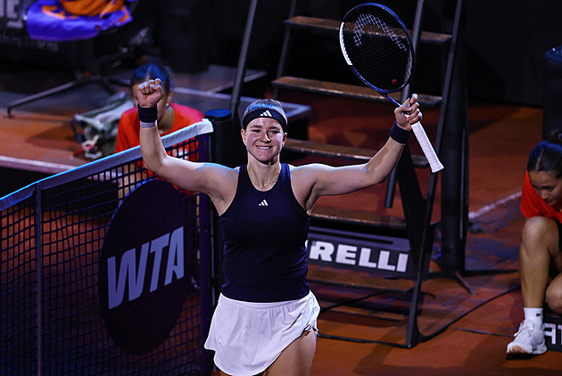 Muchová si ve Stuttgartu zahraje finále, poradila si i se Svitolinovou