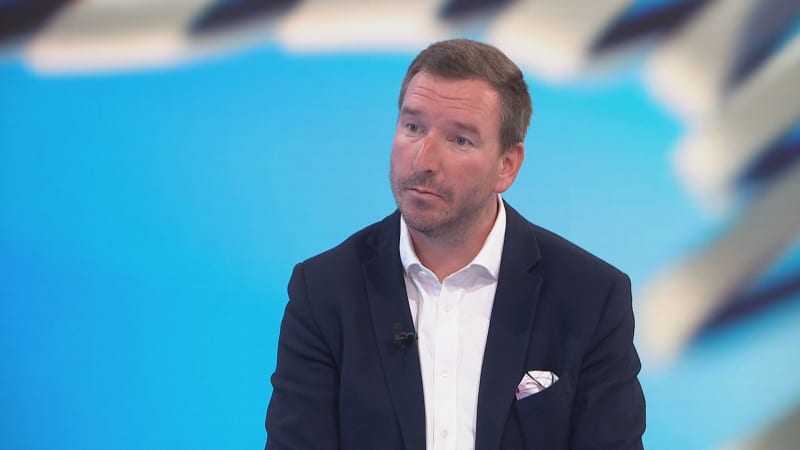 Šéf Senátu uvažuje jako politický sebevrah, míní Kubáček. Zmínil dětinskou chybu s letounem