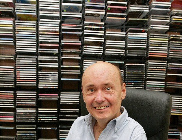 Zemřel hudební vydavatel Miloš Gruber. V 90. letech založil značku Indies