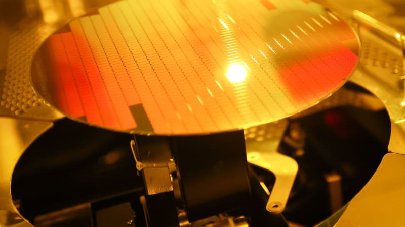 Velký zaměstnavatel v Česku propouští: Rožnovská firma onsemi se zbavuje stovek lidí