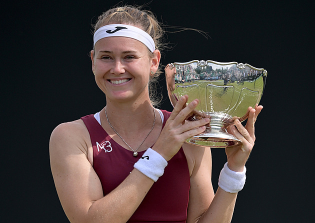 Tenis ONLINE: Nosková hraje finále v Berlíně, Bouzková získala čtvrtý titul