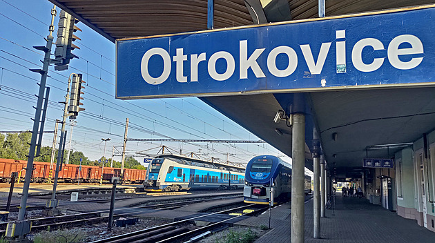 Oprava příjezdových cest k vlakovému nádraží v Otrokovicích dopadne i na MHD