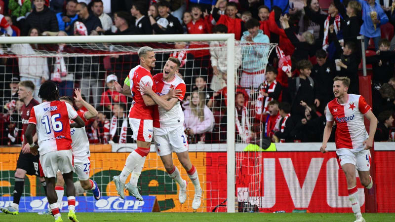 Slavia zveřejnila ceny lístků na zápasy Ligy mistrů. Balíčky zlevnily, do kdy je koupíte?