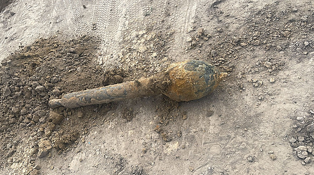 Na Opavsku našli nebezpečnou Váňušu. Raritní raketa obsahuje téměř 30 kilo trhaviny