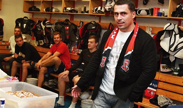 Chceme trápit bohatší kluby, plánuje manažer hradeckých hokejistů