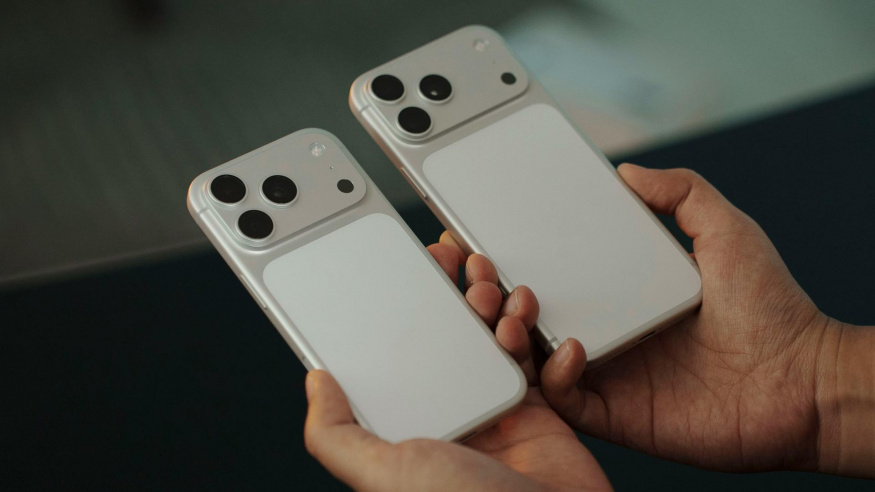 Apple pročistil nabídku. Některé iPhony přestal prodávat, ostatní zdražil