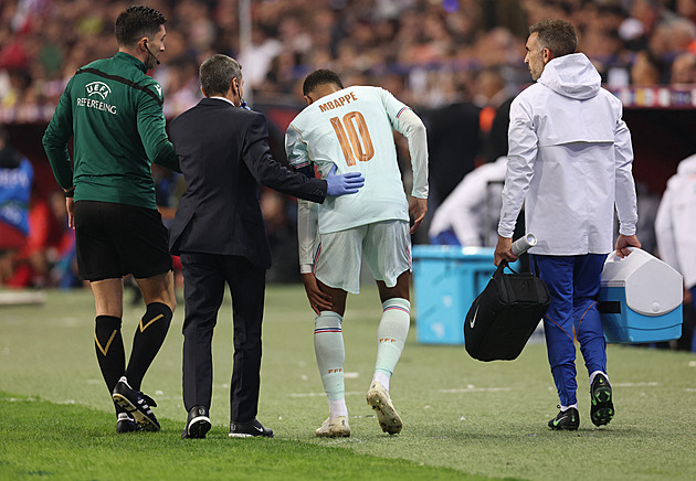 Rána pro Francouze, Mbappé si poranil šlachu a o další zápasy nejspíš přijde