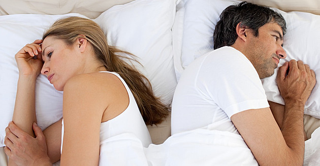 Už zase nemáš chuť? Co dělat, když jeden partner sex chce a druhý ho odmítá
